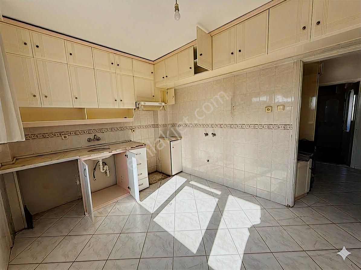 Derin Emlaktan Satılık Daire - Görsel 5