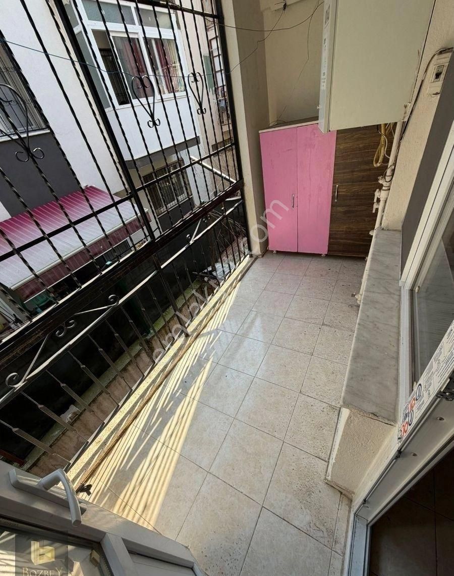 Bozbey Emlak'tan Buca Fırat Mah. 2+1 110 M2 Kapalı Mutfak D.gazlı Kiralık Ferah Daire - Görsel 8