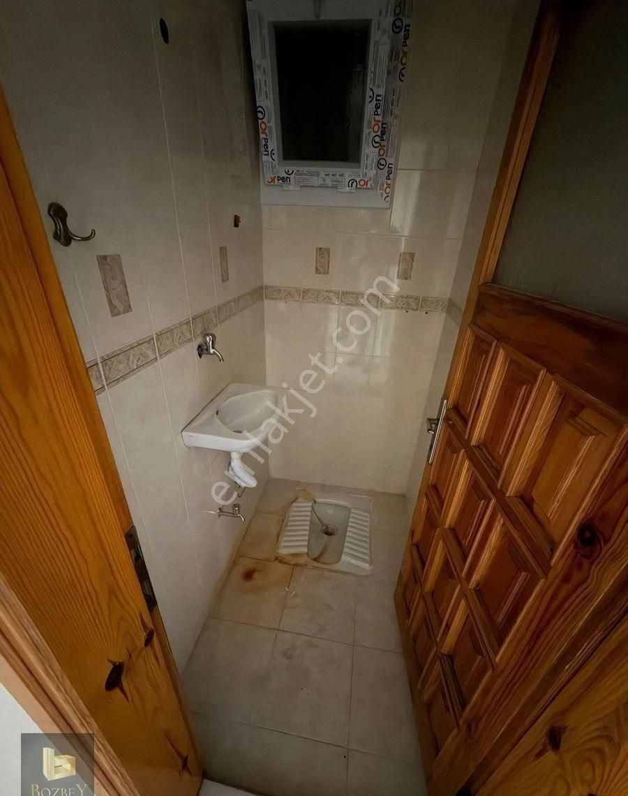 Bozbey Emlak'tan Buca Fırat Mah. 2+1 110 M2 Kapalı Mutfak D.gazlı Kiralık Ferah Daire - Görsel 9