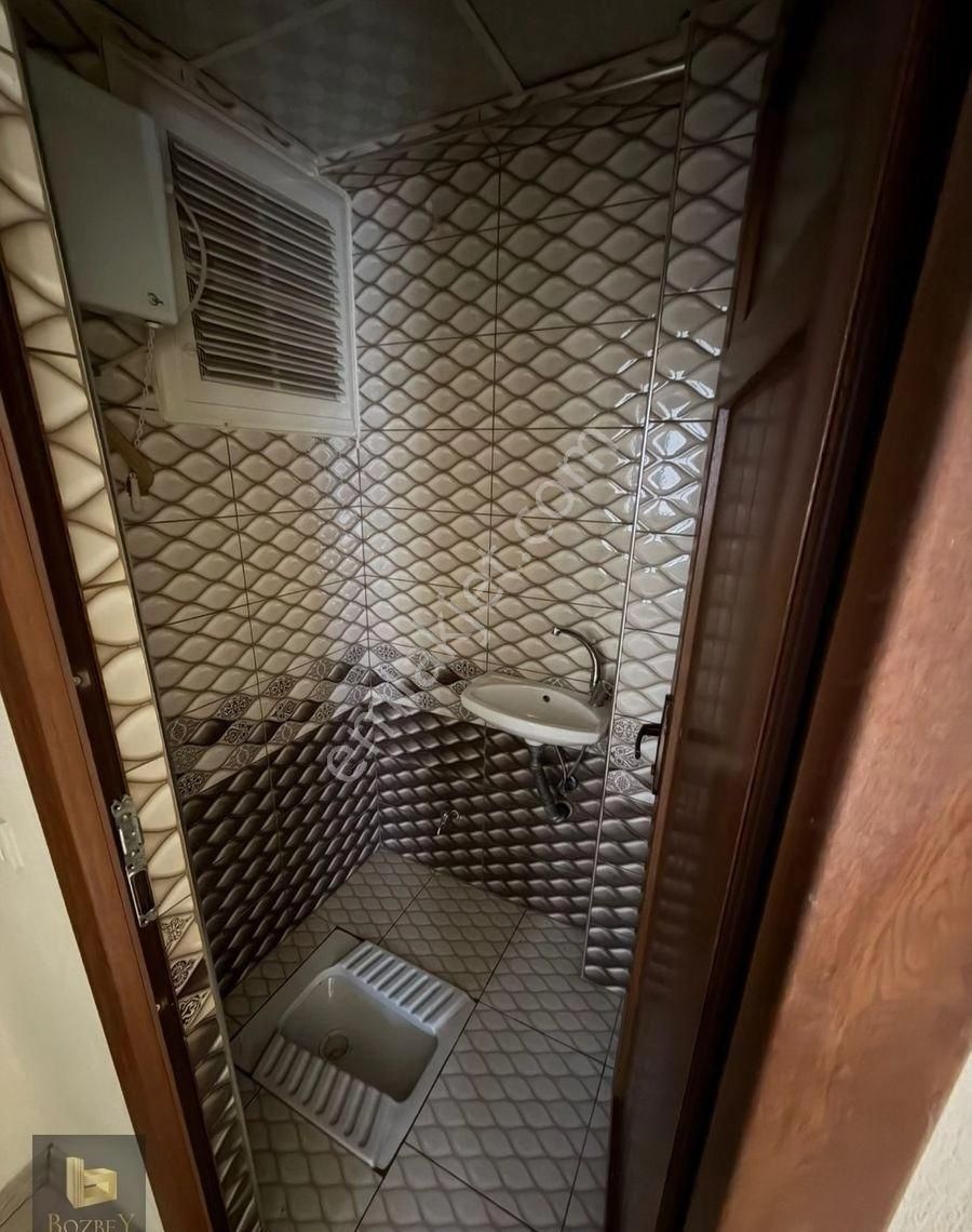 Buca Fırat Mah. 2+1 95 M2 Yüksek Giriş Katı Doğalgazlı Kiralık Daire - Görsel 8