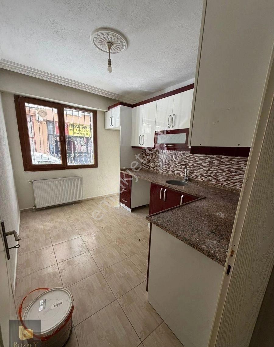 Buca Fırat Mah. 2+1 95 M2 Yüksek Giriş Katı Doğalgazlı Kiralık Daire - Görsel 11