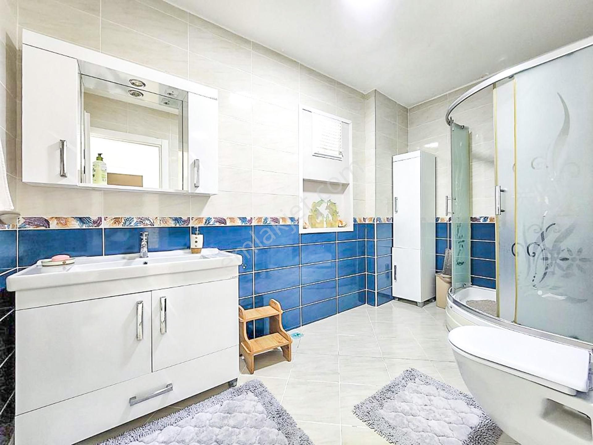 Adabükü Nde Harika Deniz Manzaralı Tripleks Villa - Görsel 19