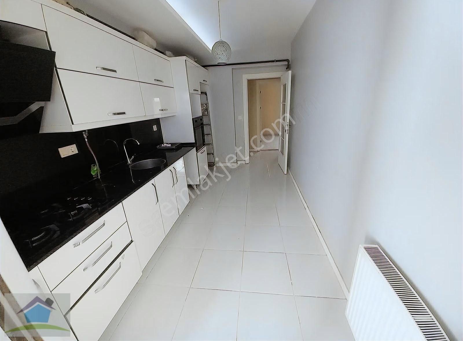 Pino Dan Dedebaşı Kapalı Mutfak Boş Geniş Çift Cephe 90 M2 2+1