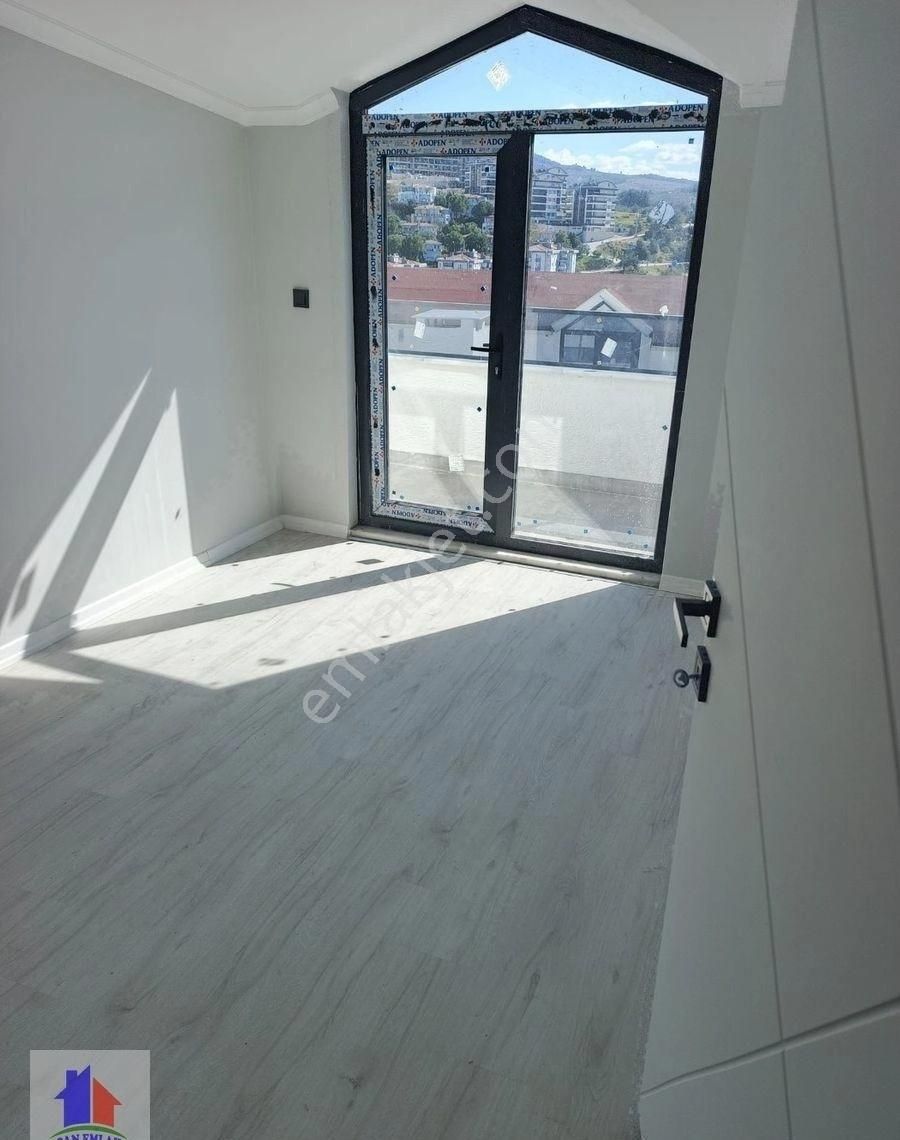 Can Emlak Ve İnşaattan Mudanya Eğitim Mah.de Satılık Dubleks Daire Merkezde Düzayak 3+1 Site İçinde - Görsel 25