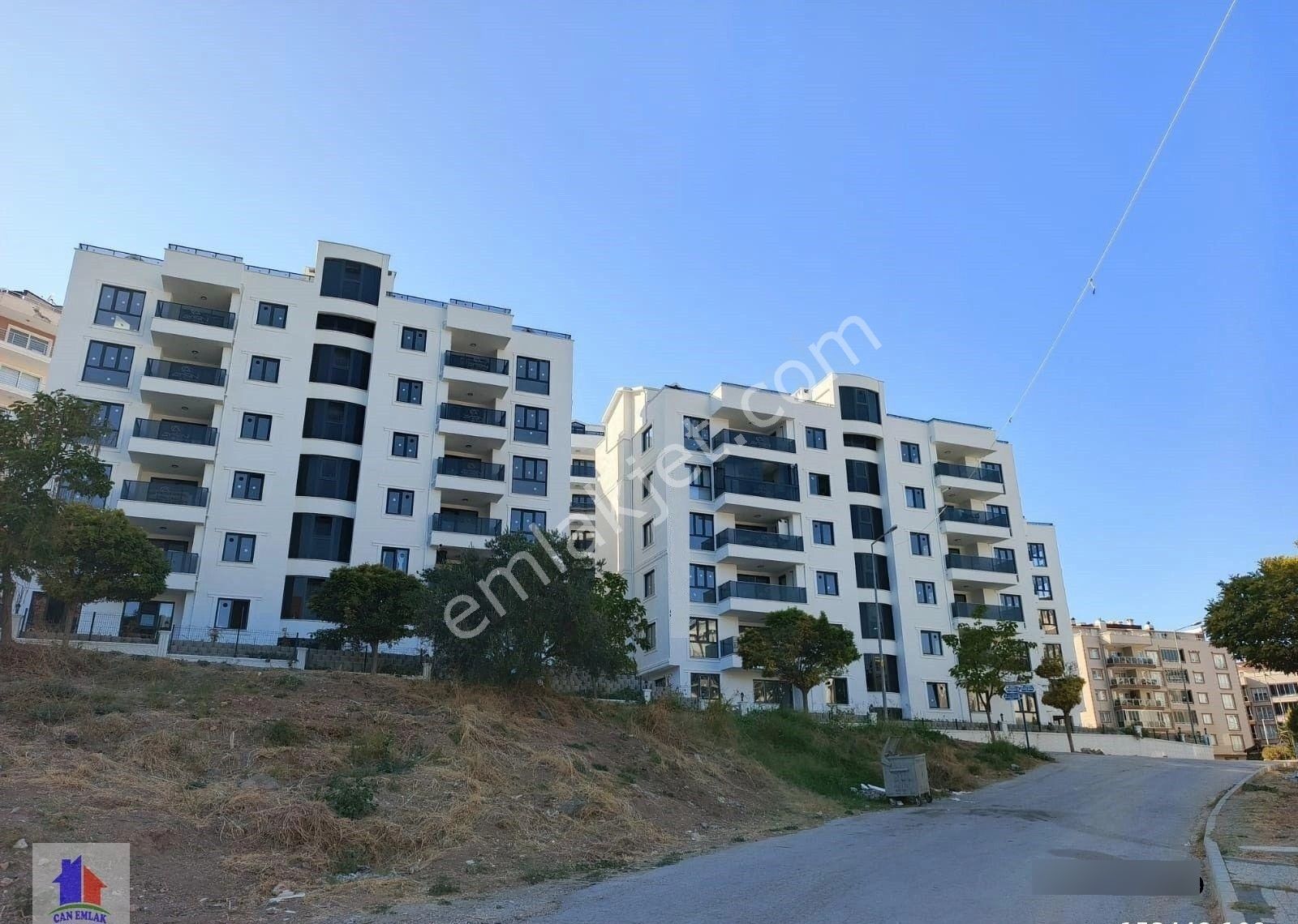 Can Emlak Ve İnşaattan Mudanya Eğitim Mah.de Satılık Dubleks Daire Merkezde Düzayak 3+1 Site İçinde - Görsel 12