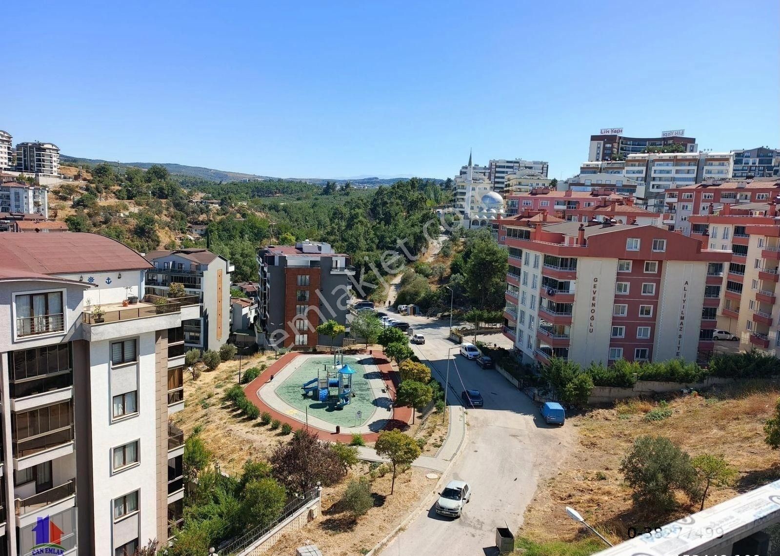 Can Emlak Ve İnşaattan Mudanya Eğitim Mah.de Satılık Dubleks Daire Merkezde Düzayak 3+1 Site İçinde - Görsel 35