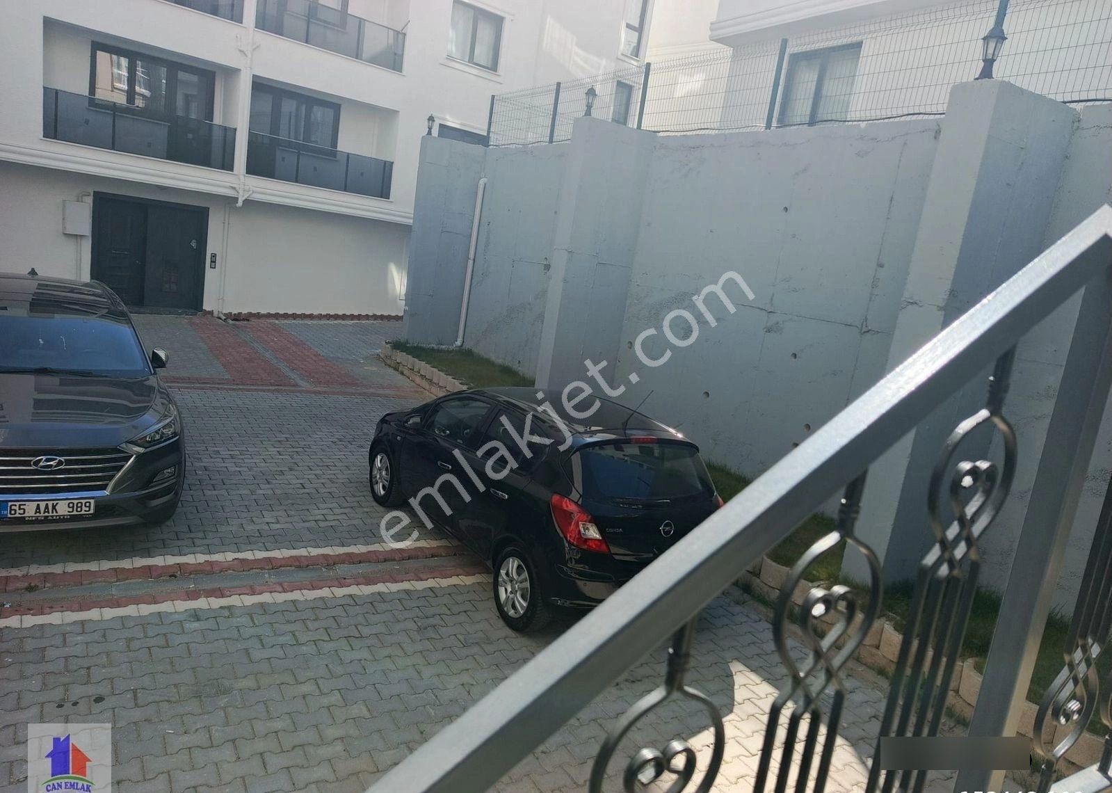 Can Emlak Ve İnşaattan Mudanya Eğitim Mah.de Satılık Dubleks Daire Merkezde Düzayak 3+1 Site İçinde - Görsel 20