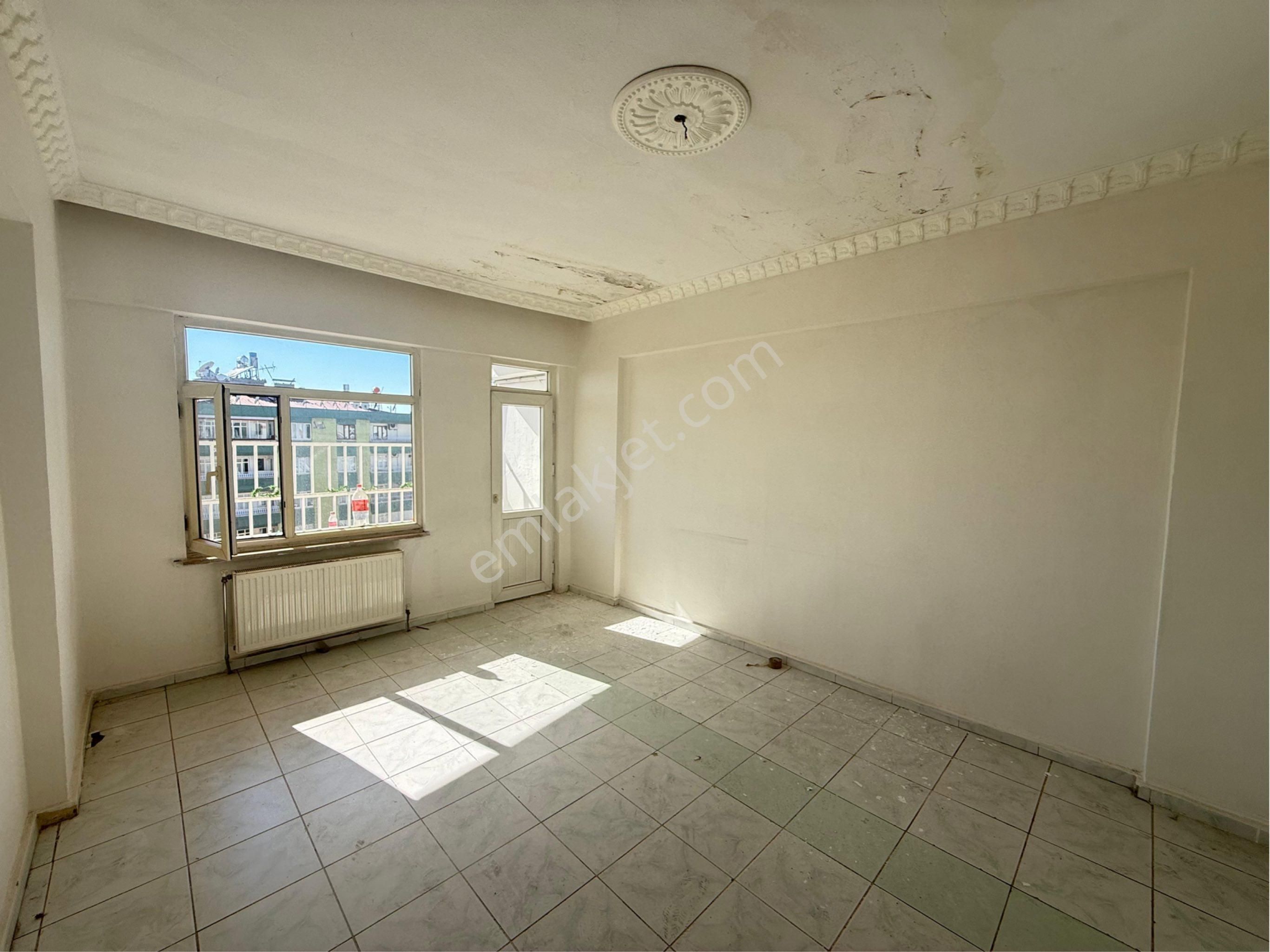 Tesisler’de Çok Acil Satılık 3+1 Daire - Görsel 4