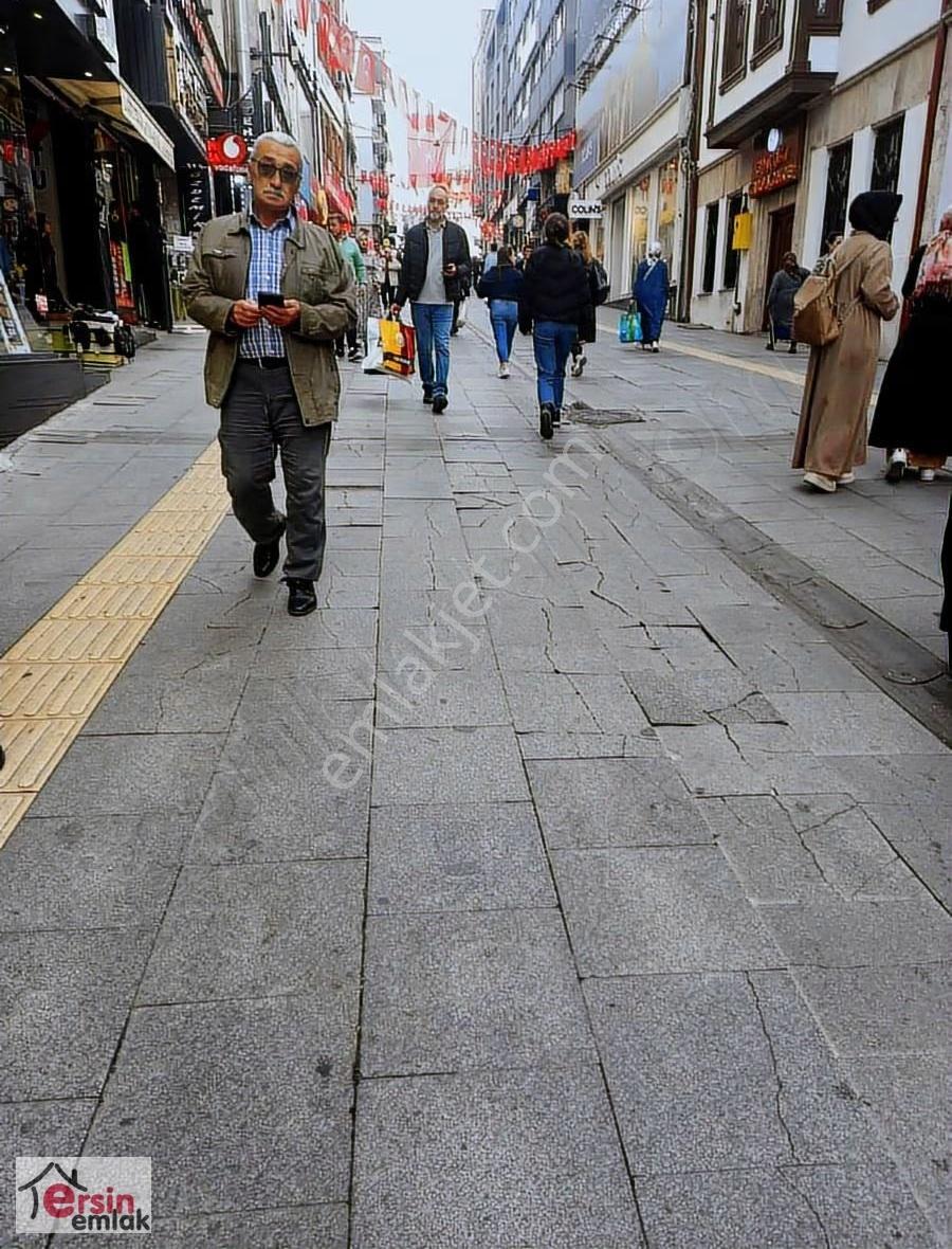 Ersin Emlak Tan Gazi Cad Satılık Dükkan Pasaj Icınde