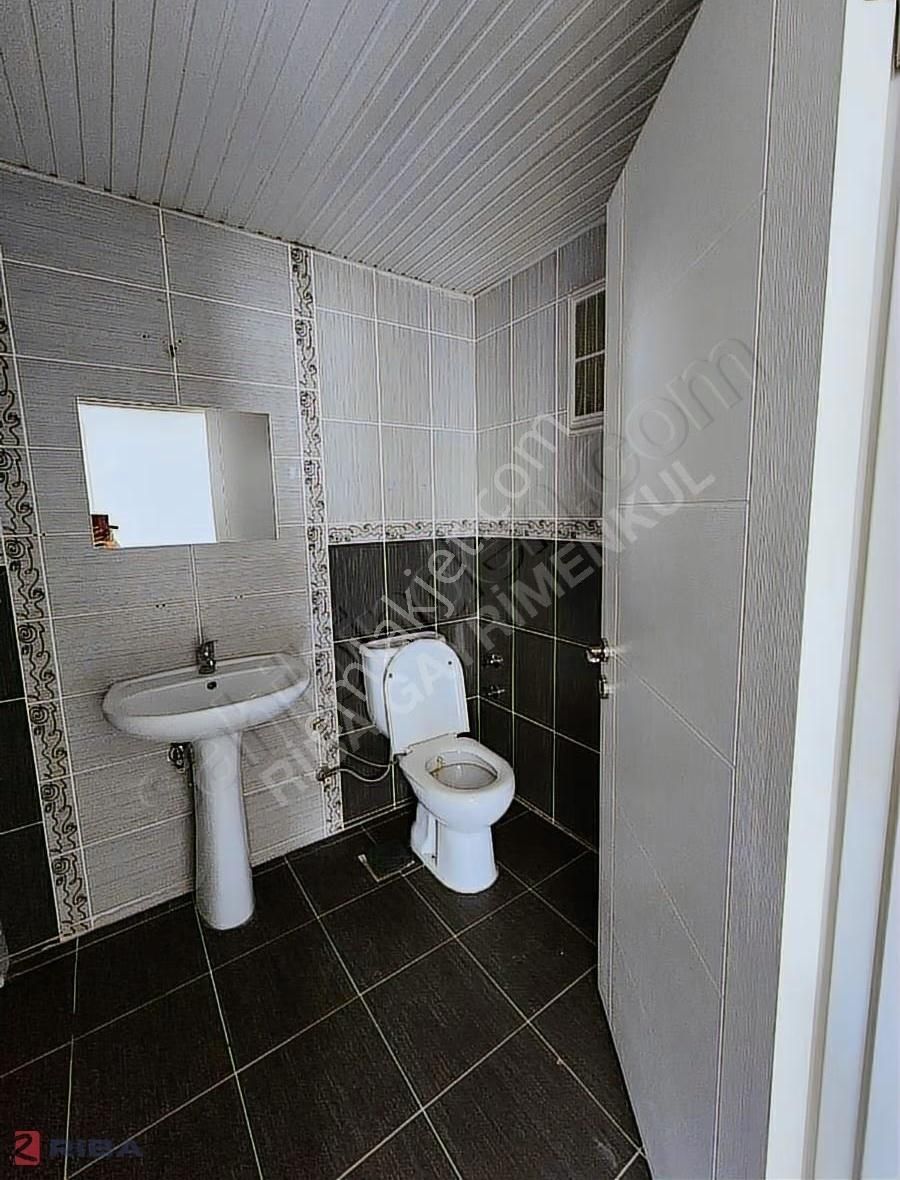 Güzeloba'da Havuzlu Site İçinde 3+1 Dubleks Kiralık Daire - Görsel 7