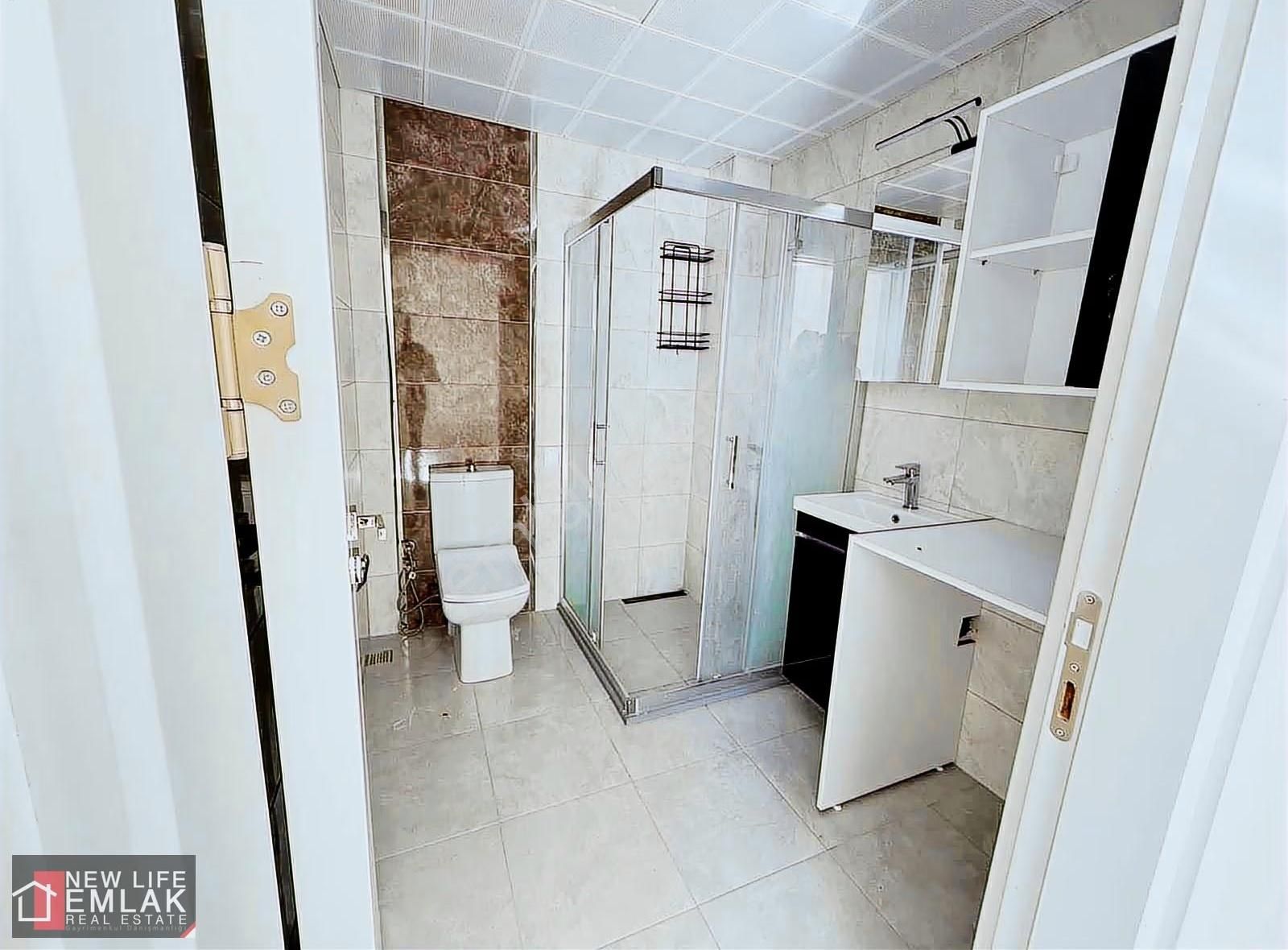 Kuşadası Deniz Manzaralı 3+1 Salon Mutfak Ayrı Kiralık Daire - Görsel 19