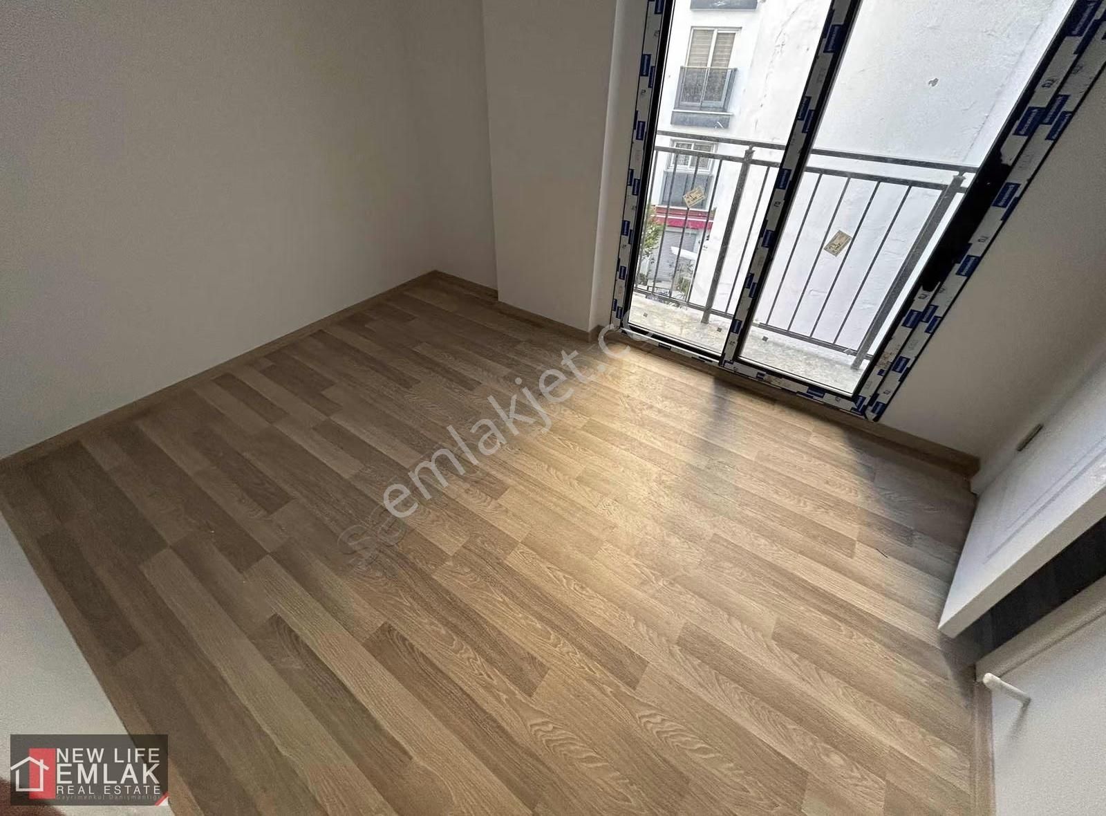 Kuşadasında Acill Satılık Uygun Fiyatlı Daire Sıfır - Görsel 9