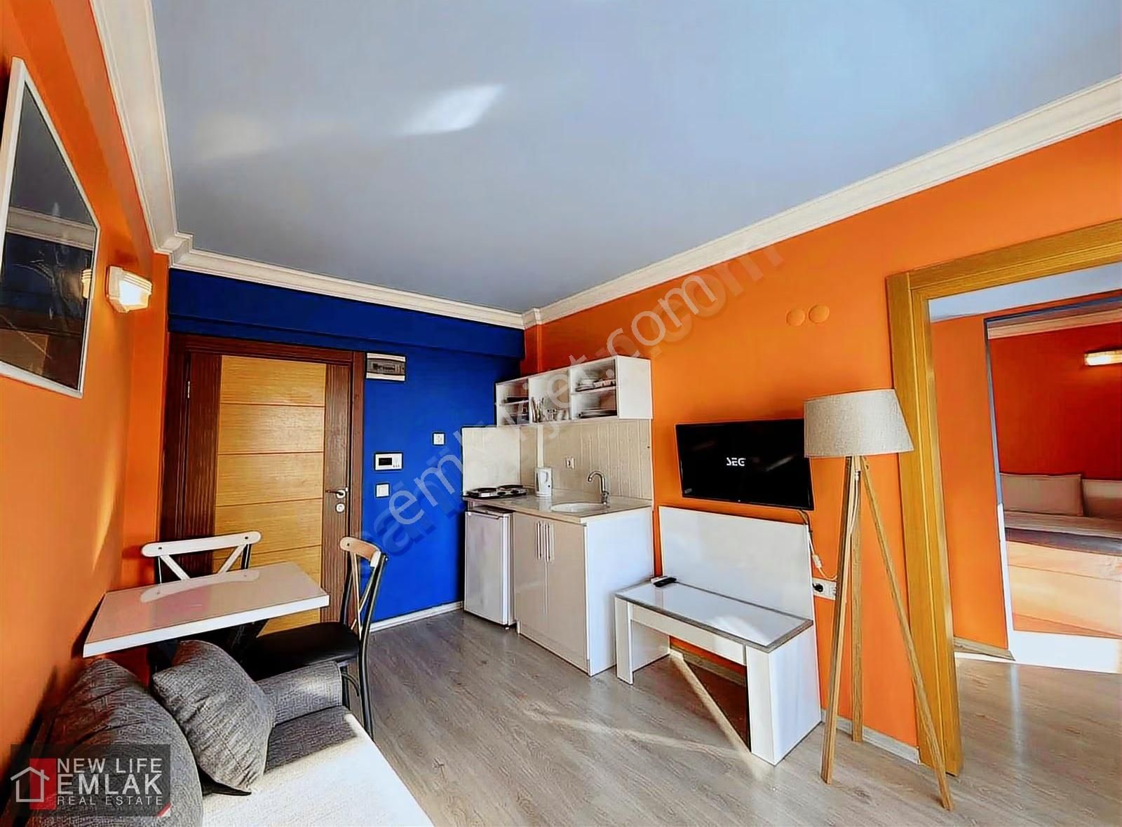 Kuşadası Marina Bölgesinde Deniz Manzaralı 1+1 Satılık Daire - Görsel 10