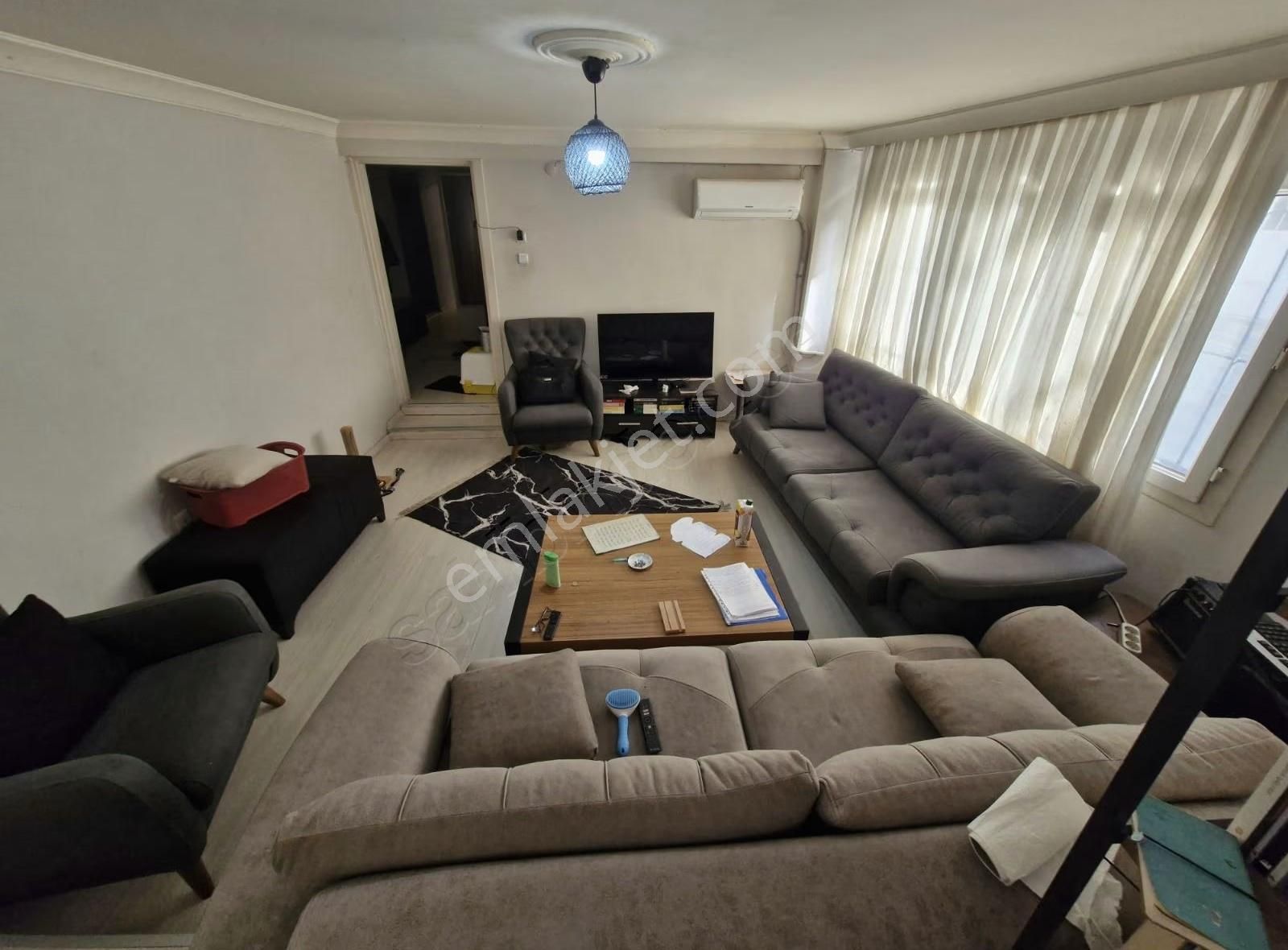 Metroya Yürüme Mesafesinde 2+1 Bakımlı Daire - Görsel 8