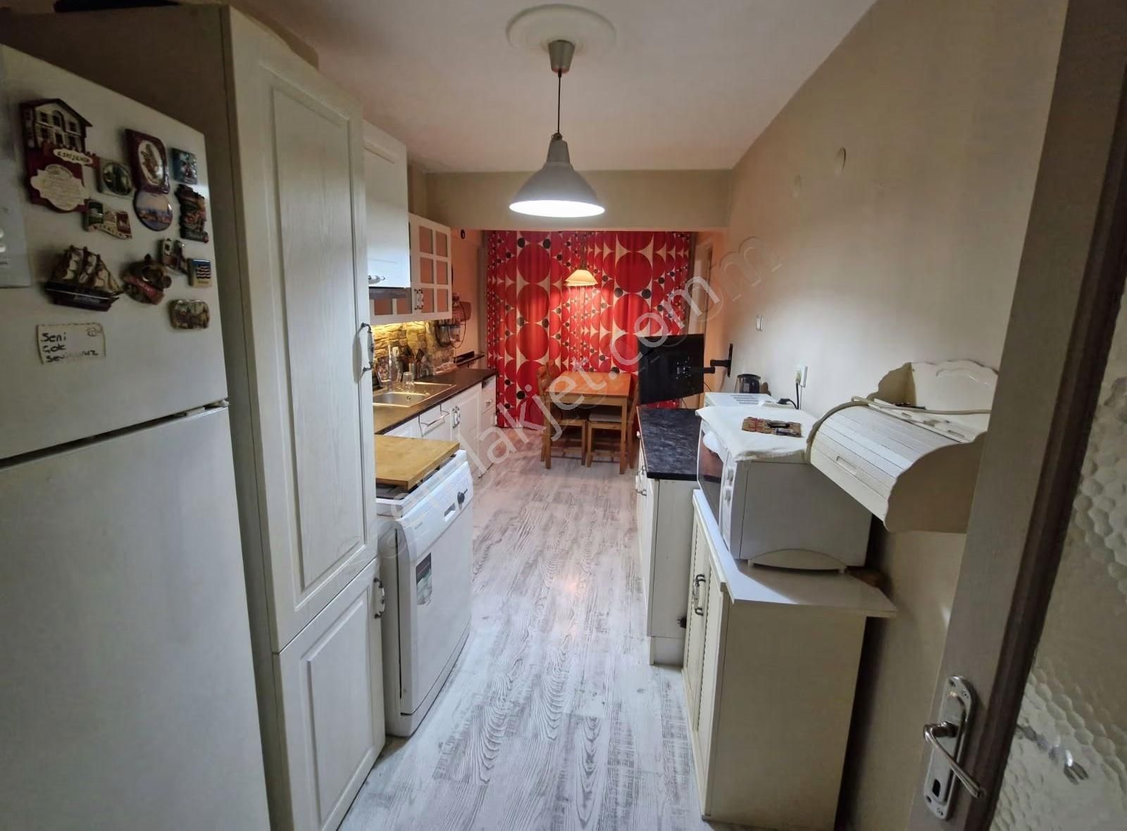 Metroya Pazara Marketlere Yürüme Mesafesinde 2+1 Satılık - Görsel 13