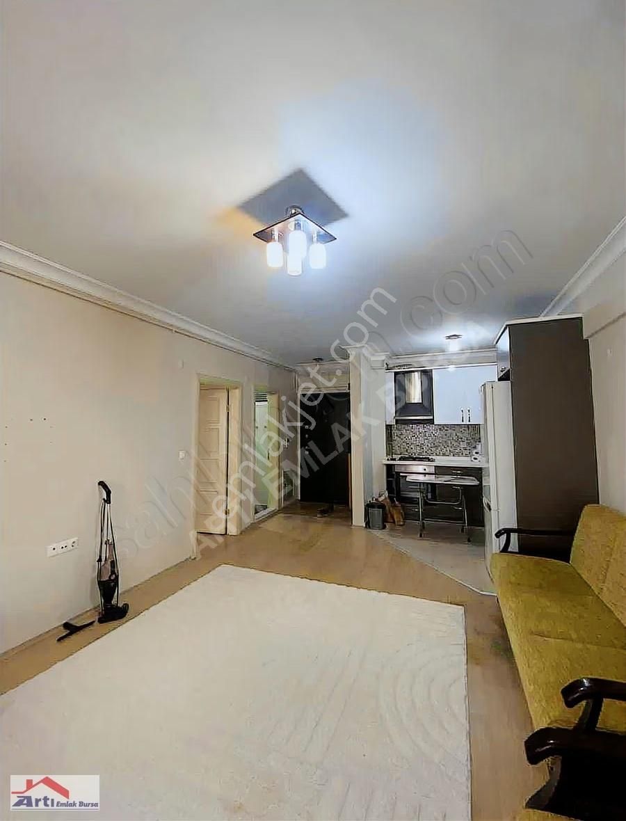 Artı'dan Özlüce'nin Merkezinde Eşyalı Kiralık 1+1 - Görsel 2