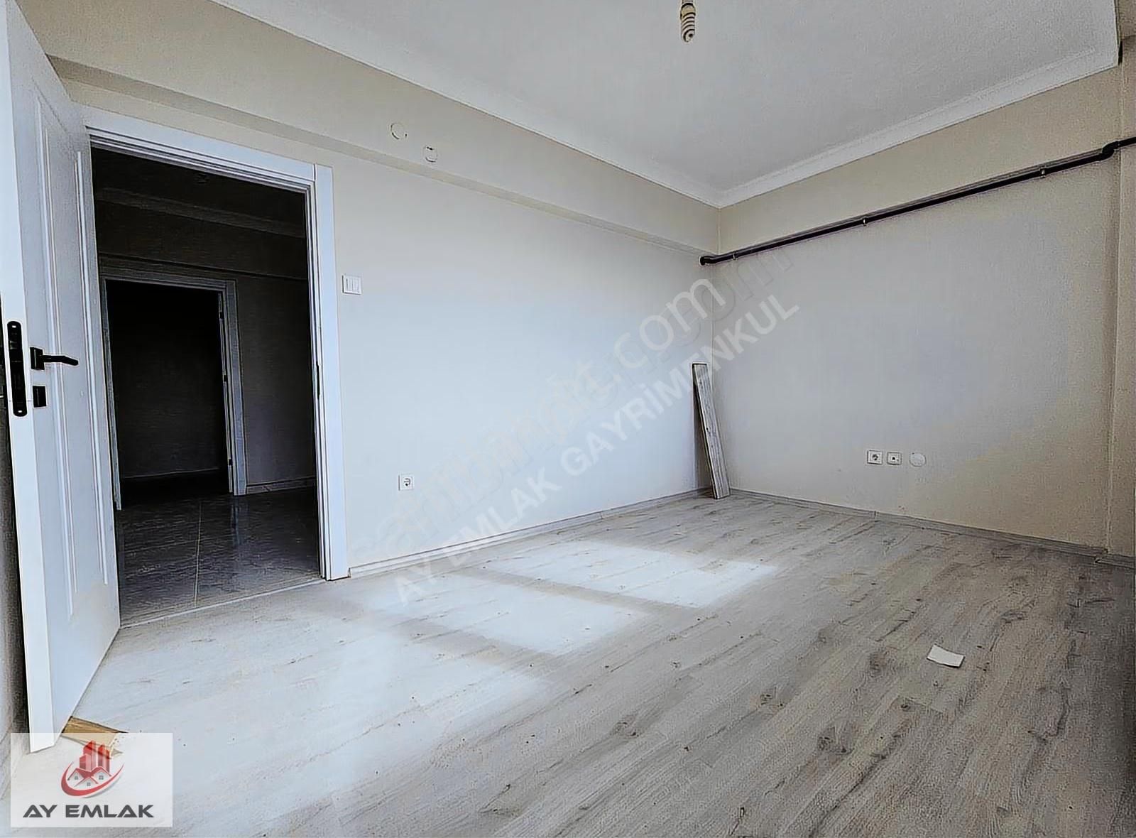 Ay Emlak'tan Armutlu İskele'de Denize Sıfır Konum Masrafsız 2+1 - Görsel 24