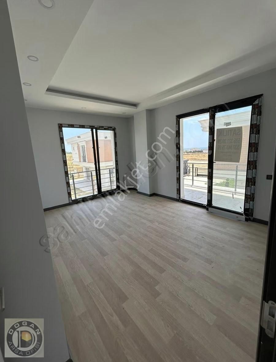 Büyükçekmece Celaliyede Satılık Site İçinde Sıfır Villa - Görsel 18