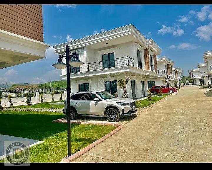 Büyükçekmece Celaliyede Satılık Site İçinde Sıfır Villa - Görsel 8
