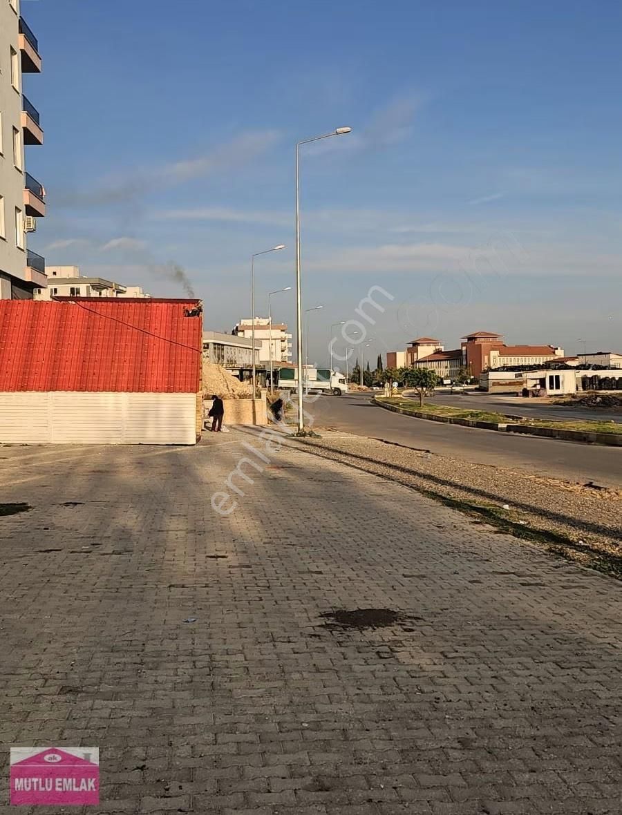 A K Mutludan Baraj Mahallesinde Cadde Üzeri 3 Katlı Dükkan - Görsel 13