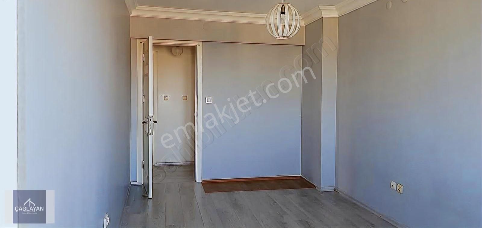 Konak Mahallesinde Harika Konumda 3+1 Kiralık Daire - Görsel 6