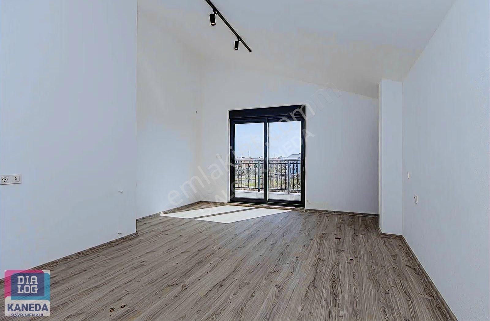 Antalya Döşemealtı Altınkalede Özel Tasarım 6+1 Lüks Villa - Görsel 15