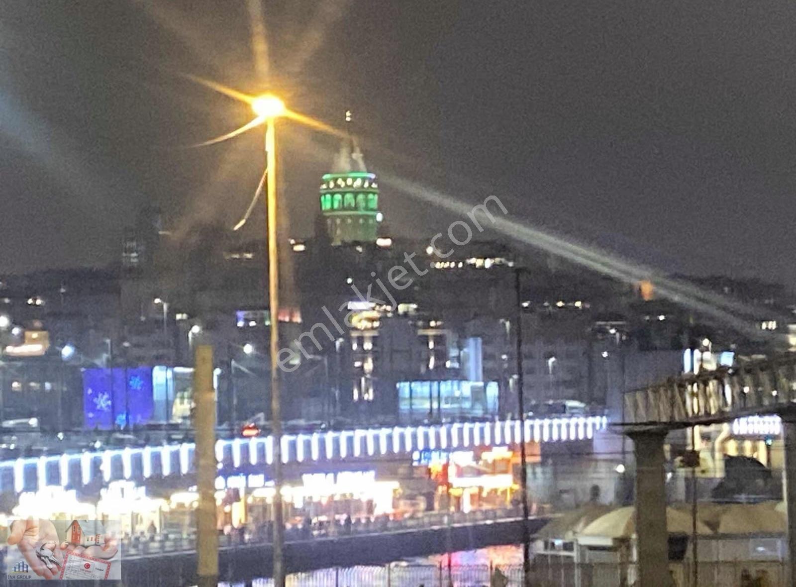 Eminönü Meydan Cepheli
