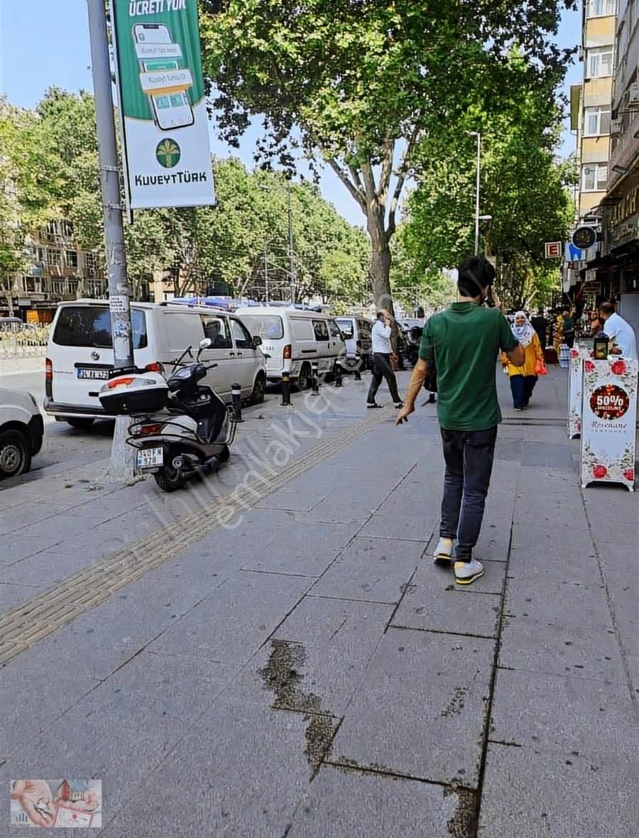 Millet Caddesi Üzerinde Kiralık Depolu Dükkan - Görsel 2