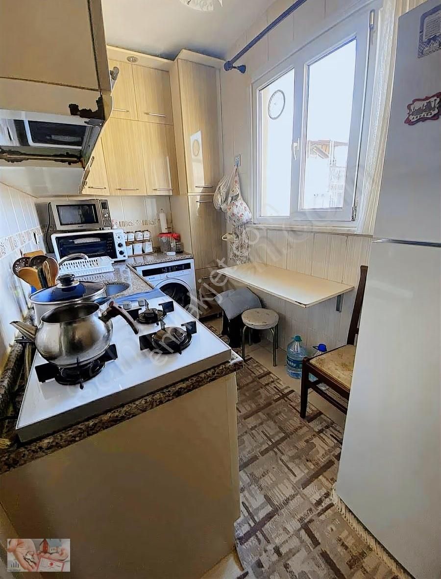 Çapa Şehremini'de Satılık 2+1 Daire - Görsel 17