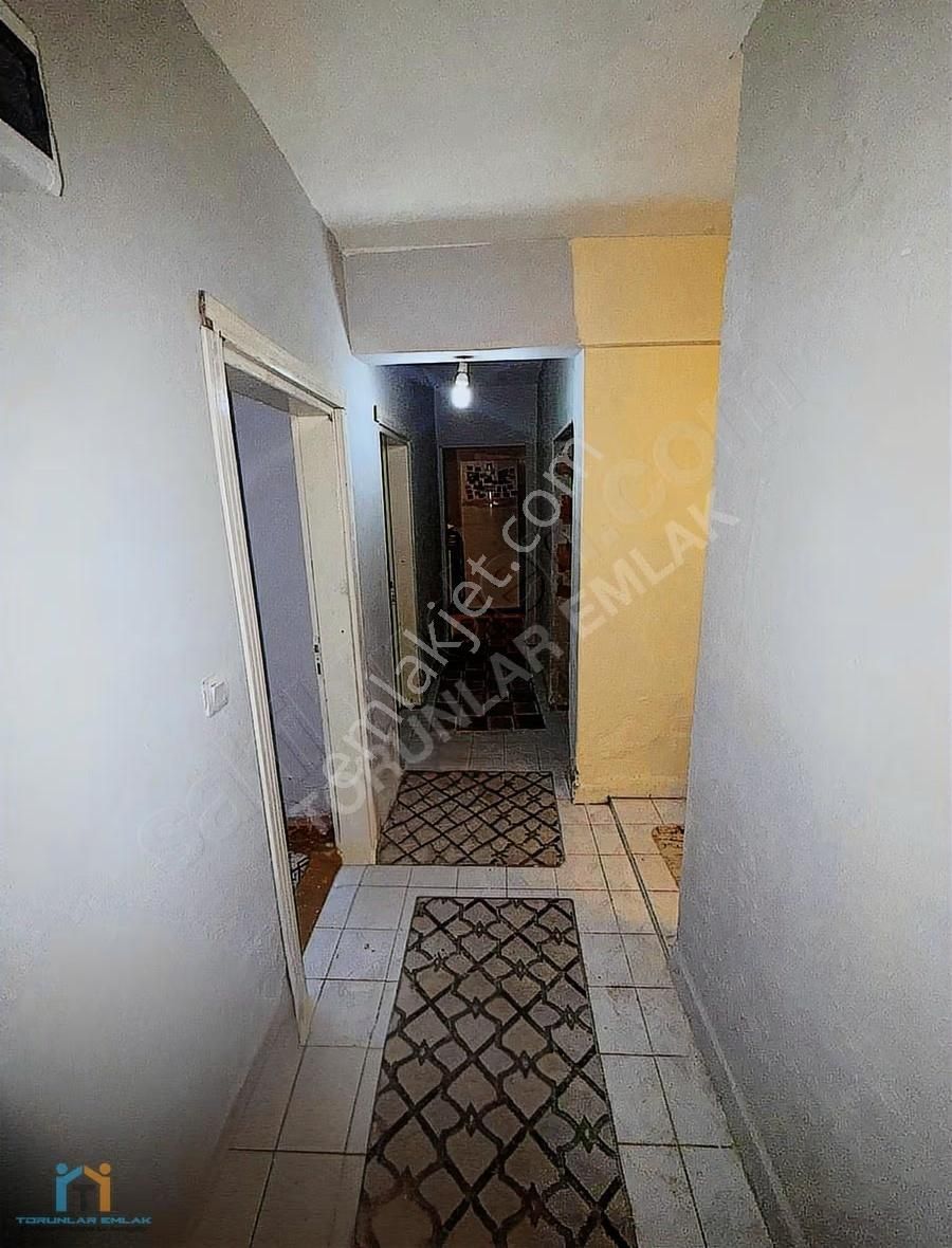 Torunlar Emlaktan Satılık 2+1 Kirazlıda Bodrum Kat Daire - Görsel 8