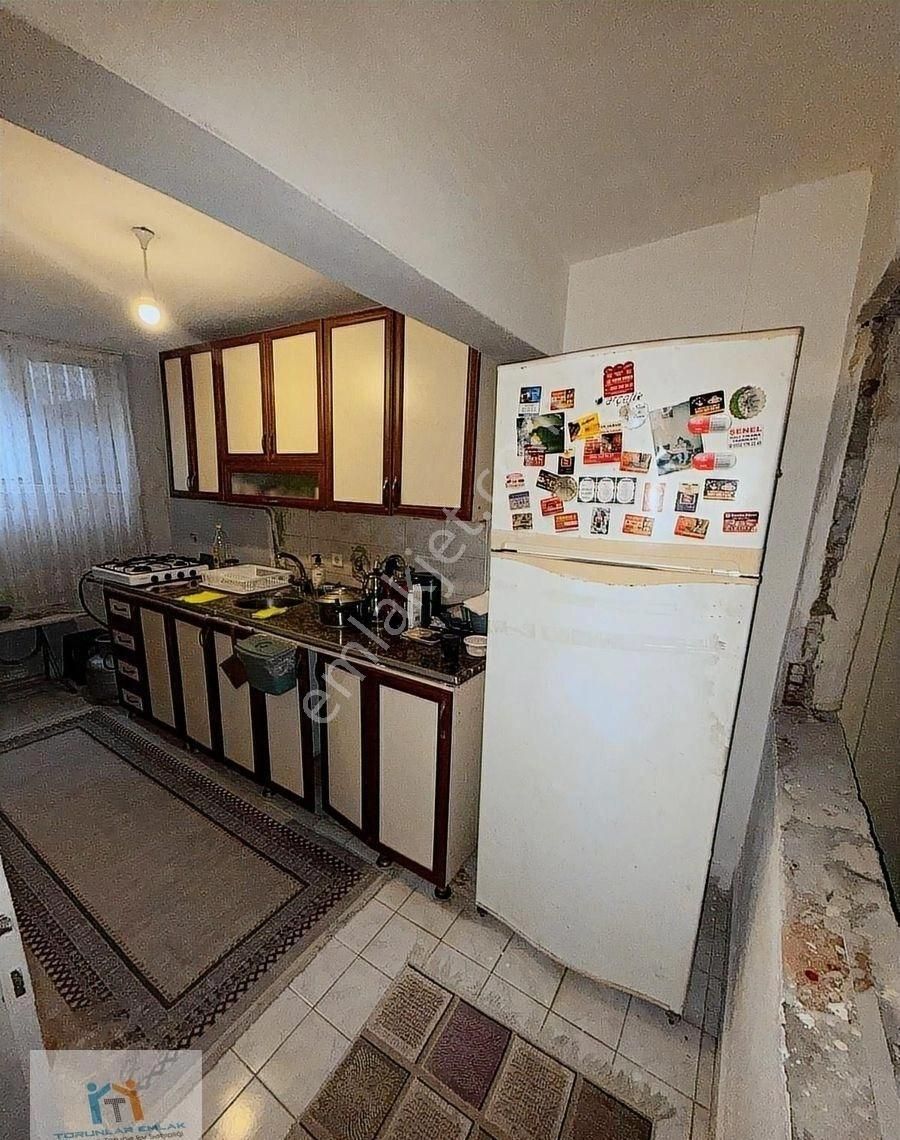 Torunlar Emlaktan Satılık 2+1 Kirazlıda Bodrum Kat Daire