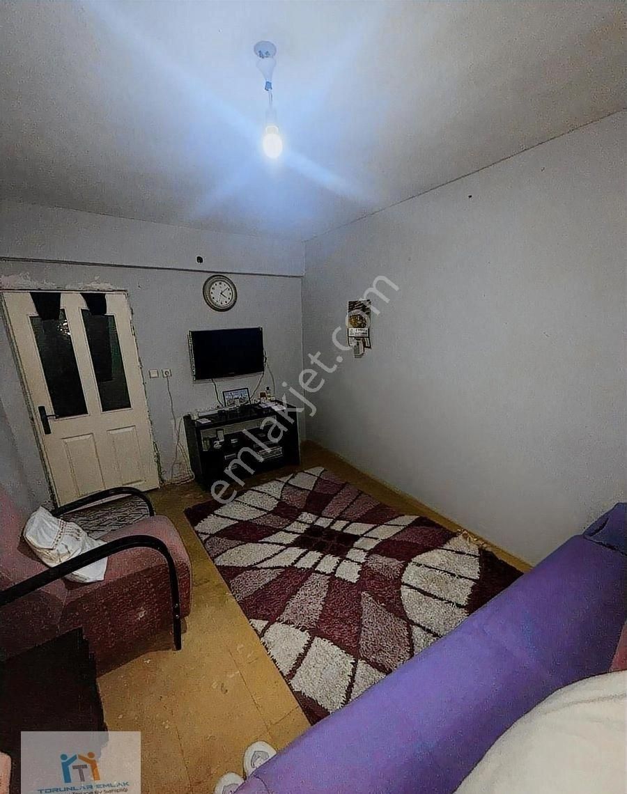 Torunlar Emlaktan Satılık 2+1 Kirazlıda Bodrum Kat Daire - Görsel 9