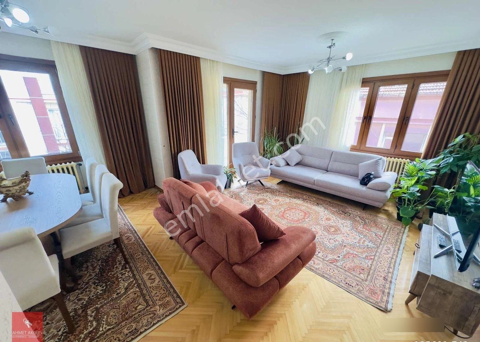 Atatürk Mah. 4+2 Net 300 M2 Satılık Dubleks