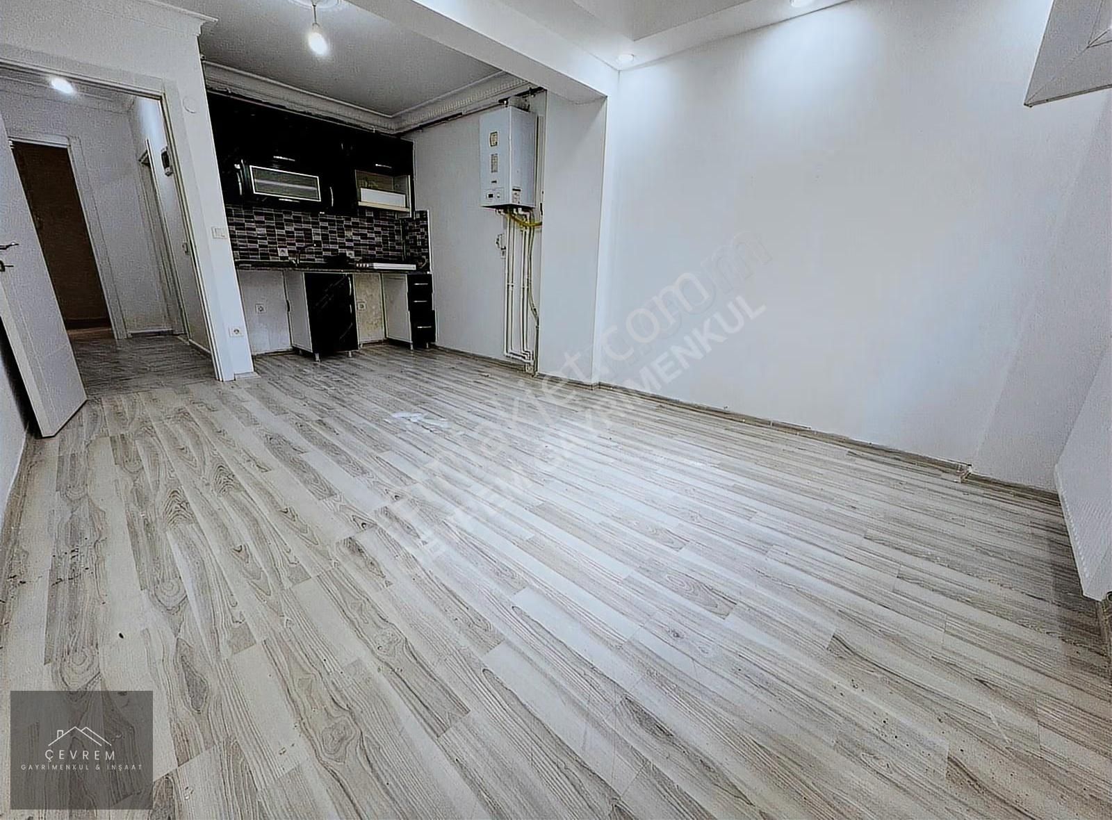 *çevrem* Gültepe'de Harika Konumda Metrobüse Çok Yakın 1+1 50m² - Görsel 15