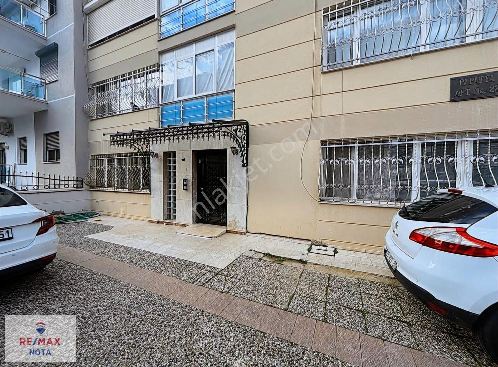 Balçova Halk Merkezi Yakınında Kiralık 3+1 Geniş Aydınlık Daire - Görsel 11