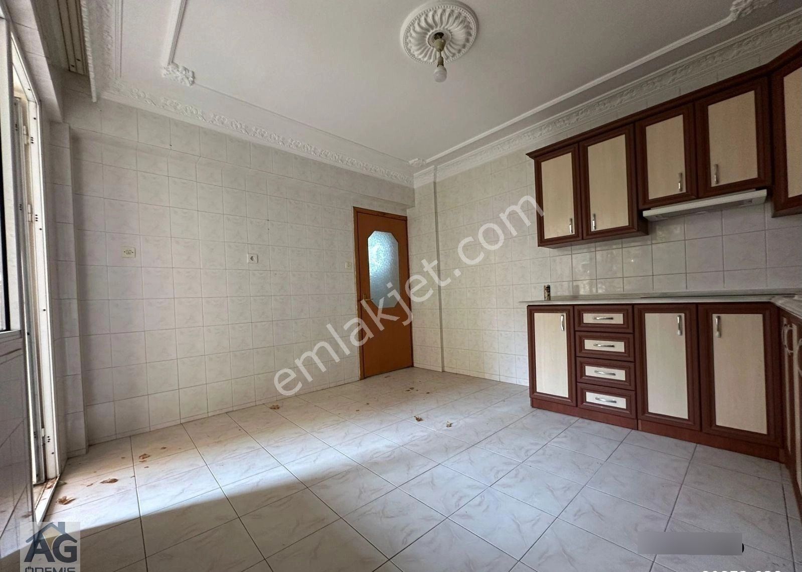 Ödemiş Gayrimenkulden Satılık Beş Gözde Müstakilarka Bahçel İzemin Kat Daire - Görsel 12