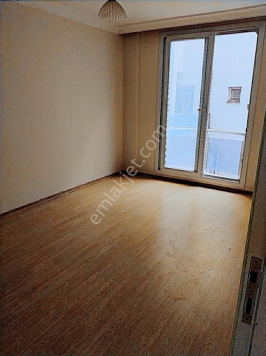 Buca İnönü Mah. Geniş Ferah Kiralık 2+1 Daire - Görsel 3