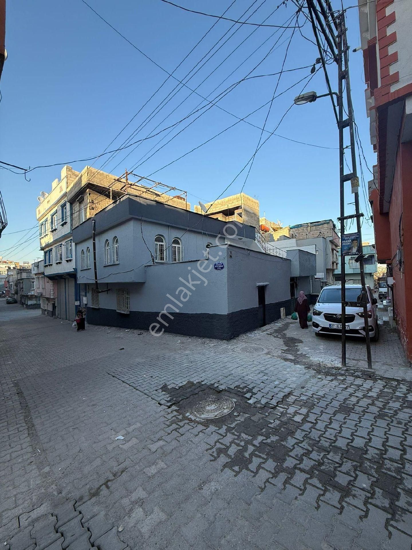 Ünaldıda Satılık 2.5katlı Müstakil Bina - Görsel 2