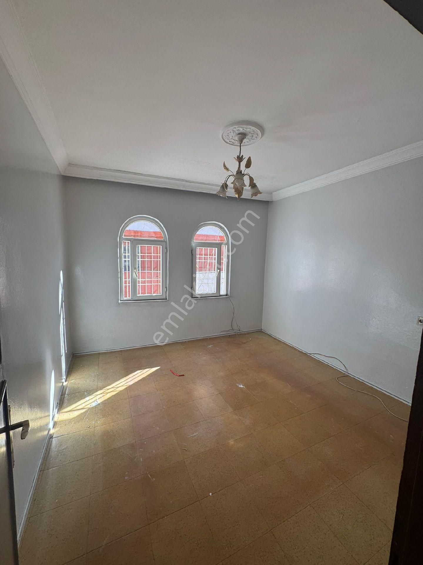 Ünaldıda Satılık 2.5katlı Müstakil Bina - Görsel 11