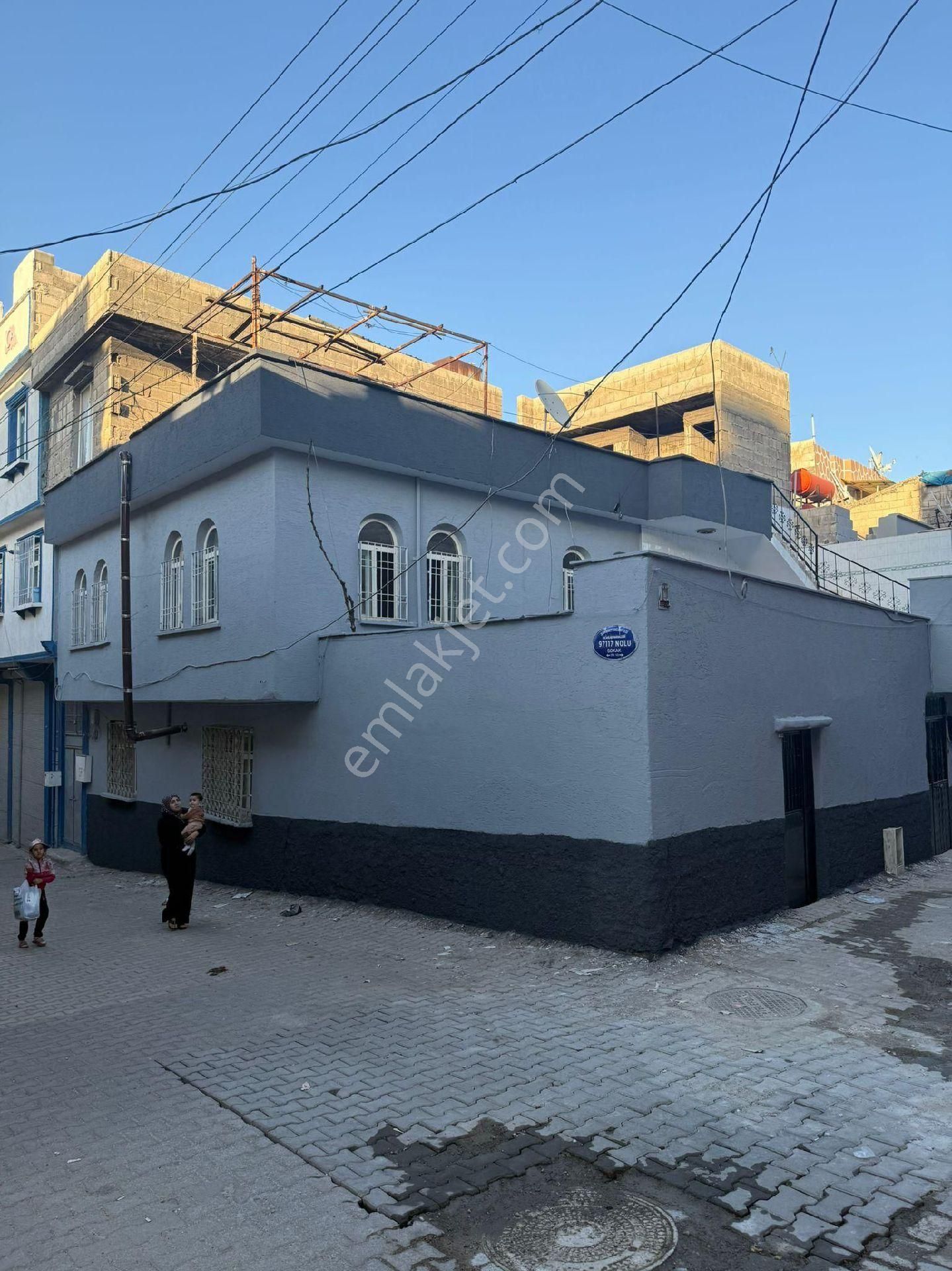 Ünaldıda Satılık 2.5katlı Müstakil Bina - Görsel 3