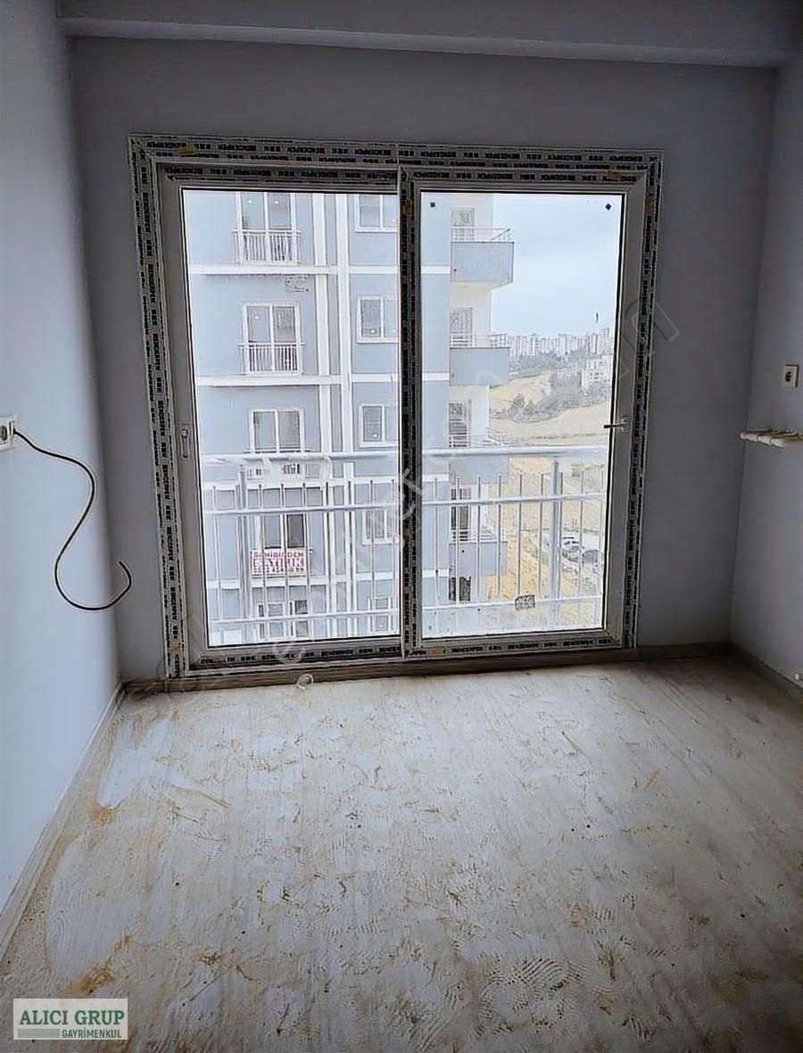 1+1 Satılık Daire Çok Cazip Fiyat Oturuma Hazır - Görsel 3