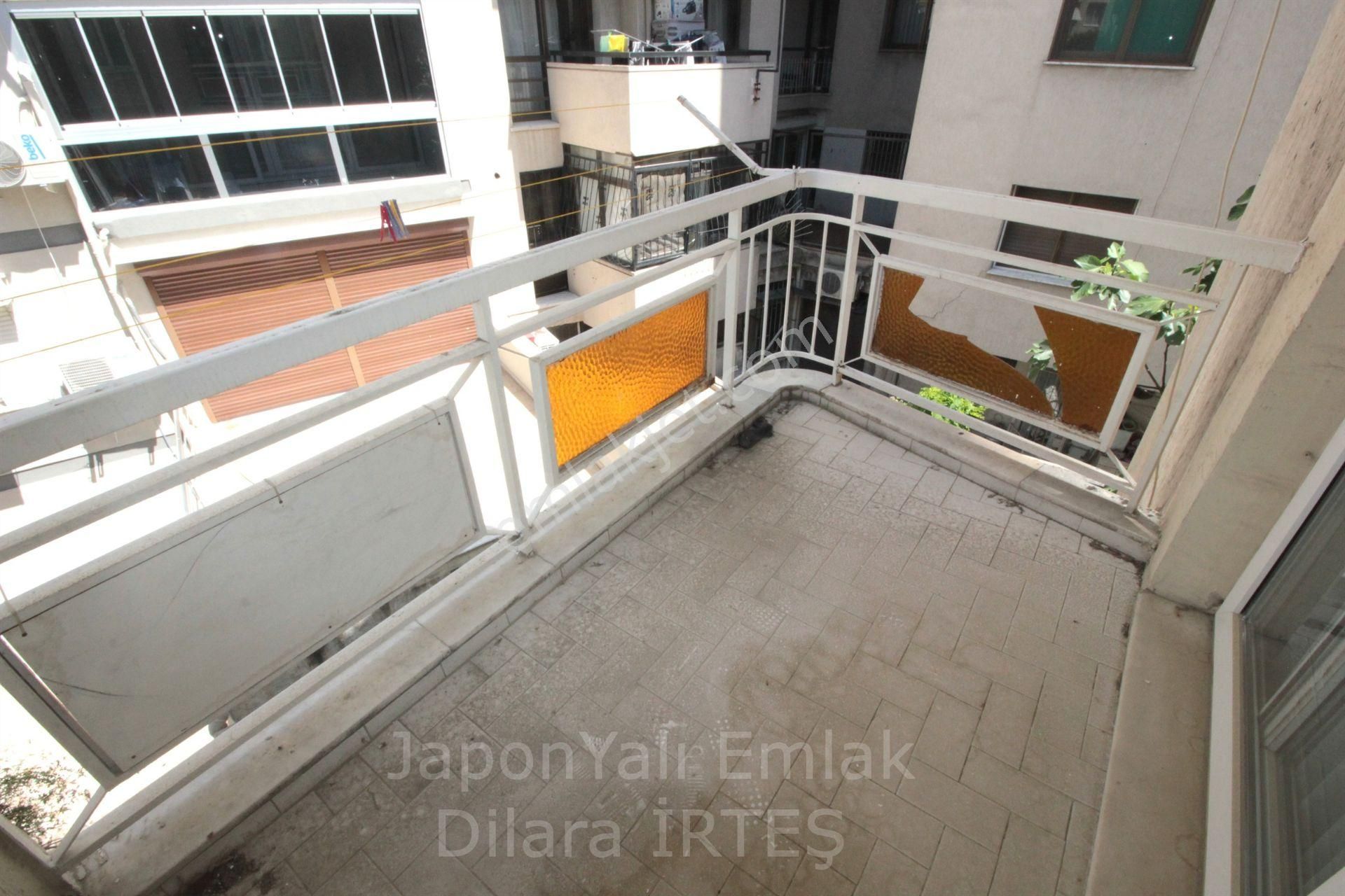 Güzelyalı’da Yokuşsuz Full Eşyalı Ara Kat Kiralık Daire - Görsel 18