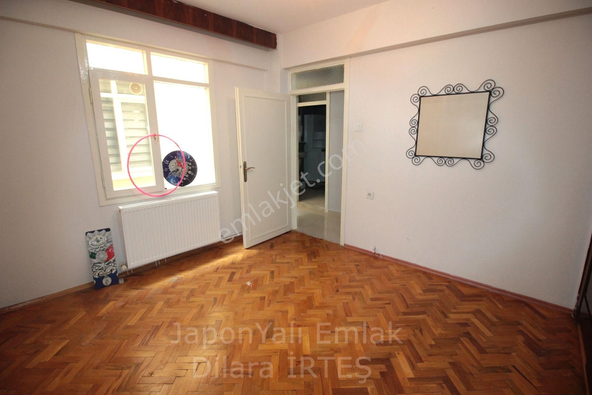 Güzelyalı’da Yokuşsuz Full Eşyalı Ara Kat Kiralık Daire - Görsel 22