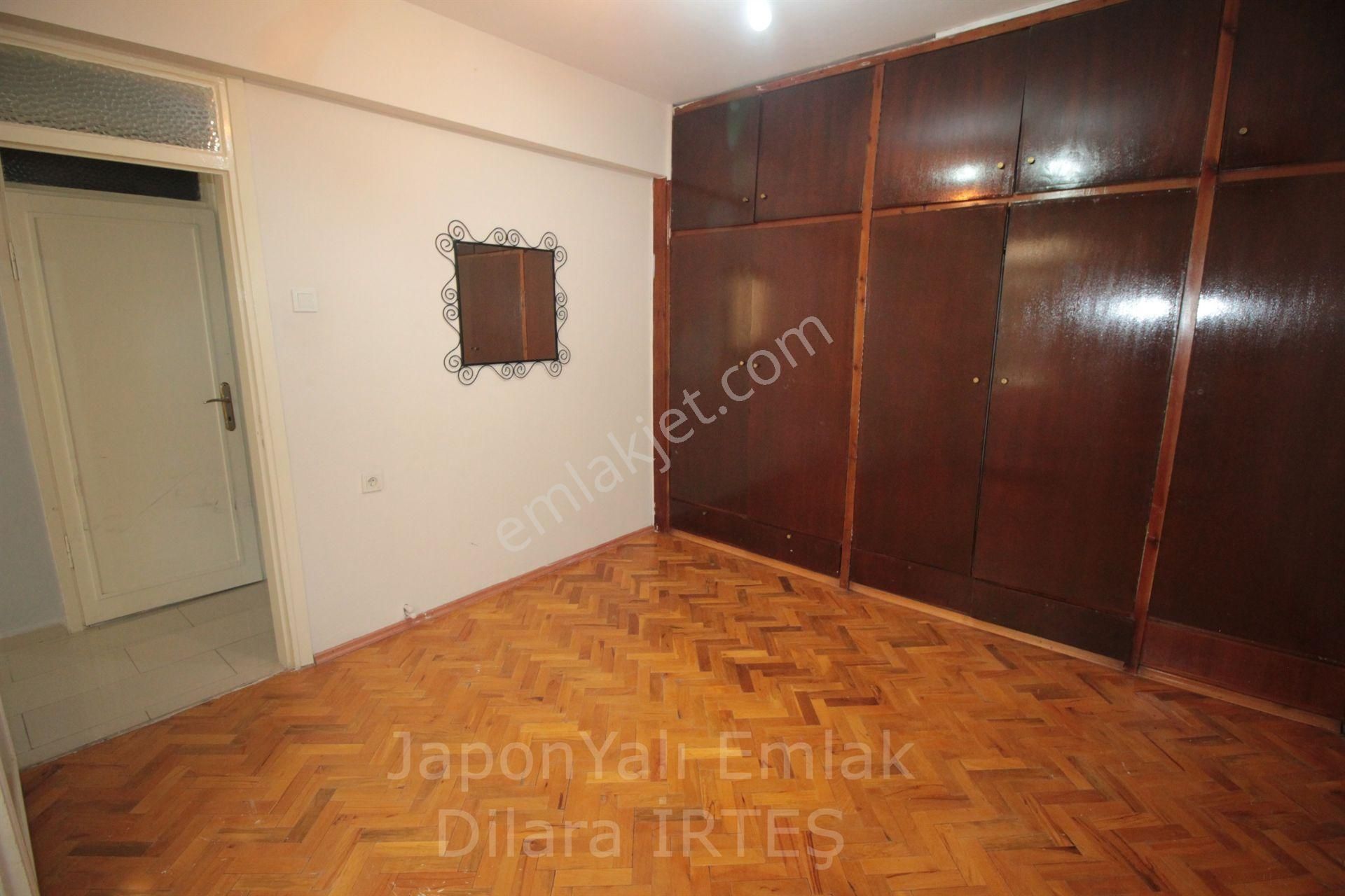 Güzelyalı’da Yokuşsuz Full Eşyalı Ara Kat Kiralık Daire - Görsel 23