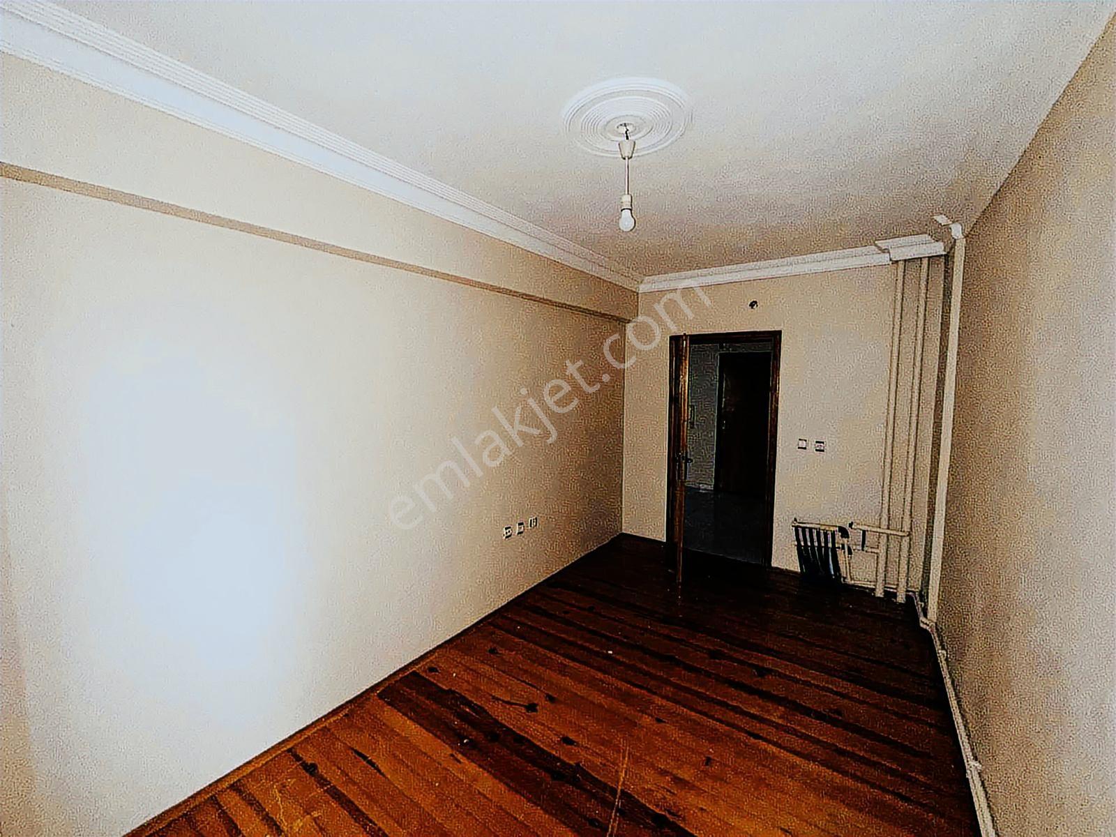 Merkez Orduyeri Site İçinde Kiralık 2+1 Daire - Görsel 14