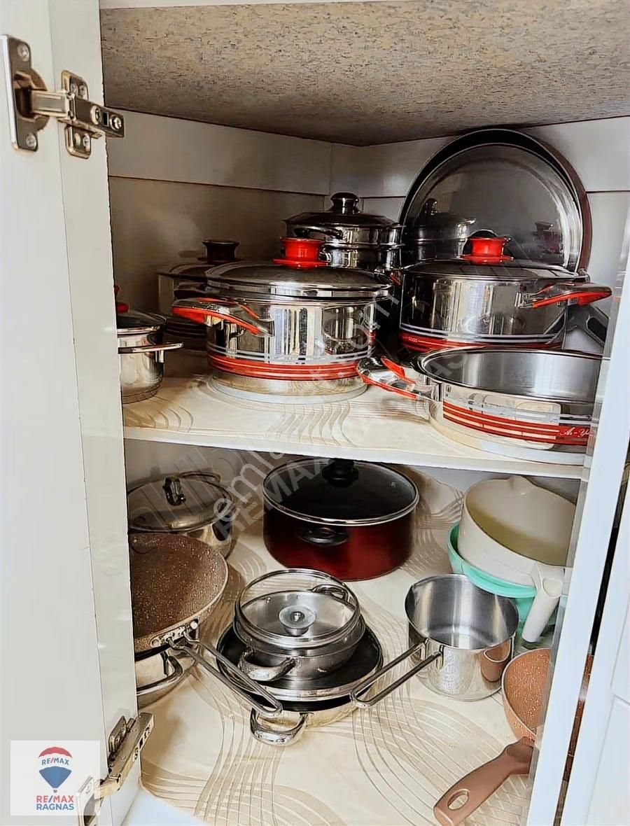Üsküdar Zeynep Kamilde Boğaz Manzaralı 3+1 Full Eşyalı Daire - Görsel 29