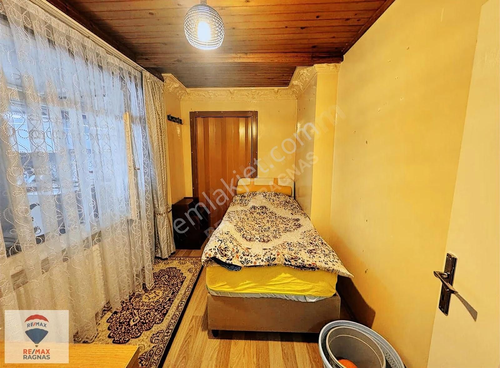 Üsküdar Zeynep Kamilde Boğaz Manzaralı 3+1 Full Eşyalı Daire - Görsel 33