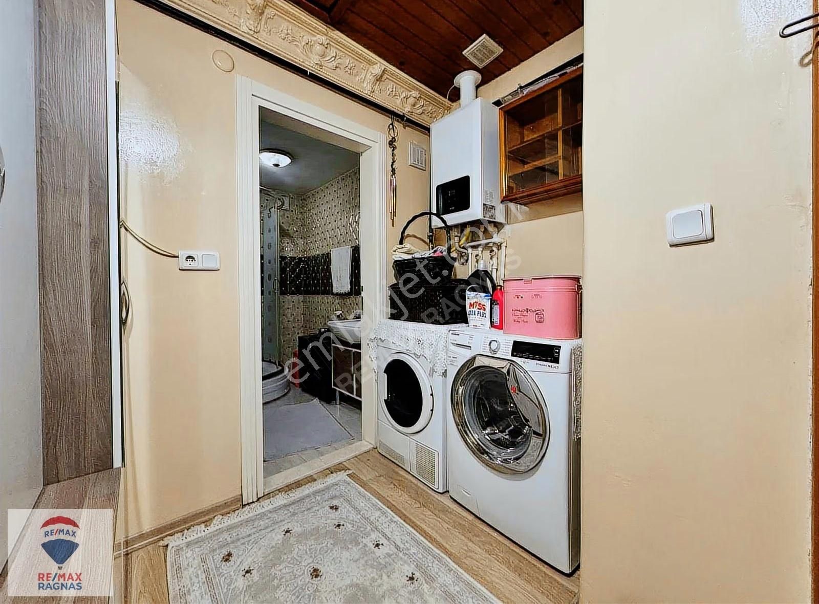 Üsküdar Zeynep Kamilde Boğaz Manzaralı 3+1 Full Eşyalı Daire - Görsel 31