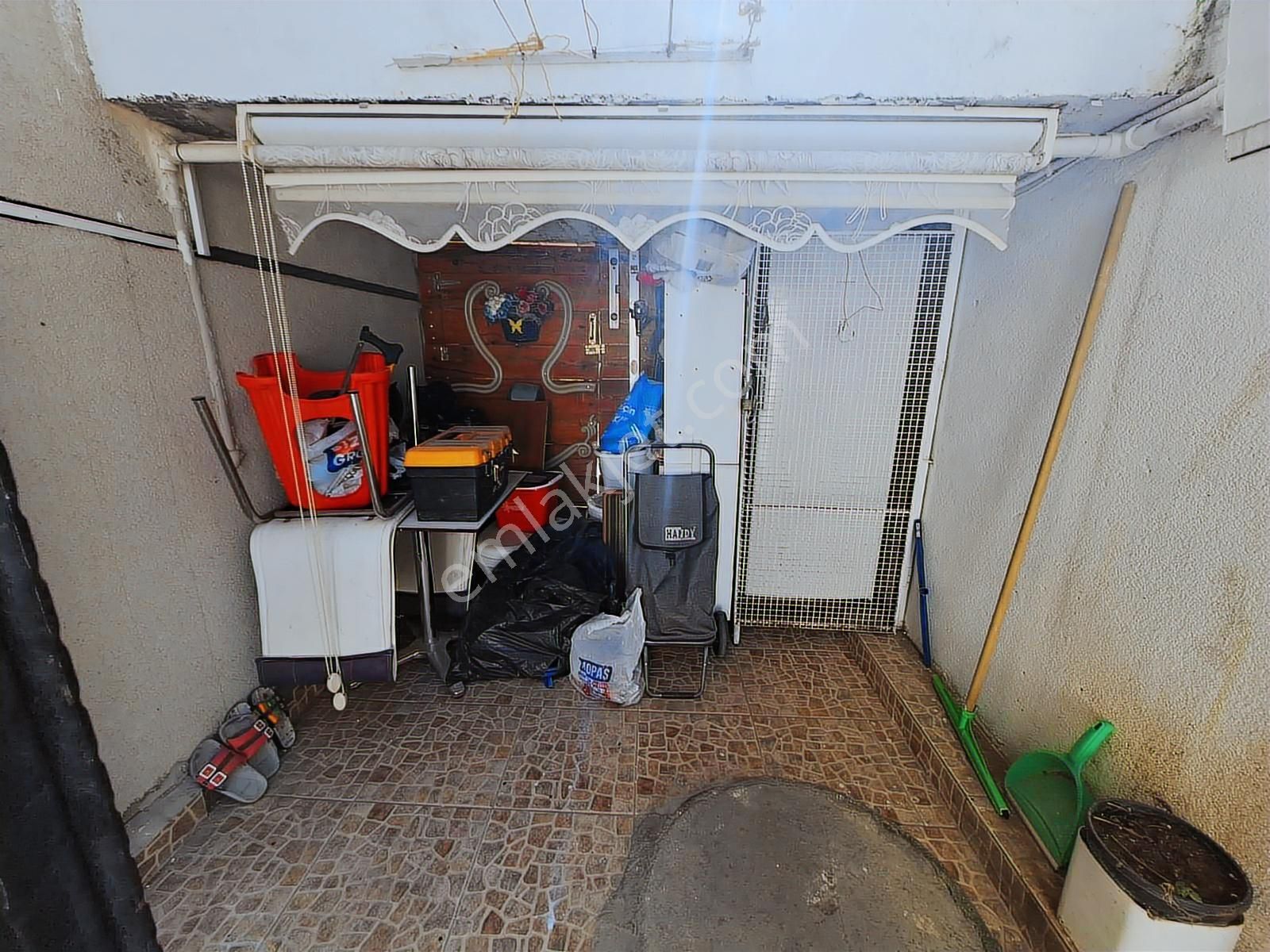 İnkılap Mahallesi'nde Çok Bakımlı 2+1 Bahçe Katı Krediye Uygun - Görsel 14