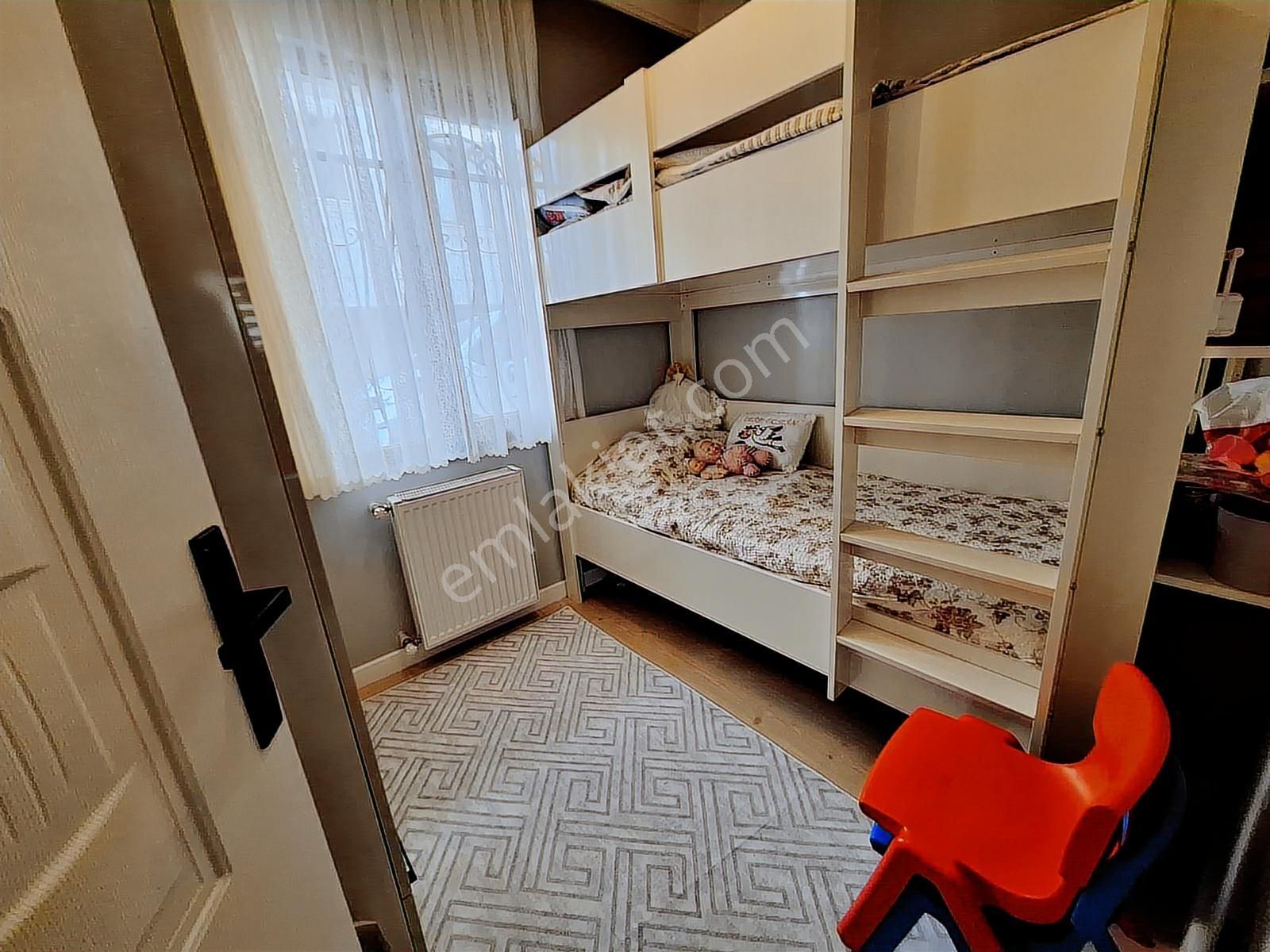 İnkılap Mahallesi'nde Çok Bakımlı 2+1 Bahçe Katı Krediye Uygun - Görsel 21